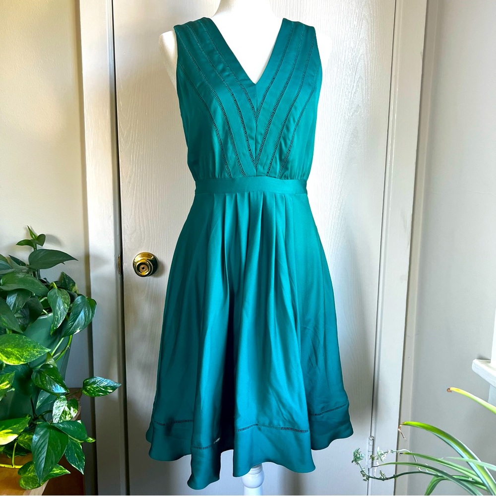 Banana Republic Satin Midi V Dress in cosmic teal - Picture 3 of 9
